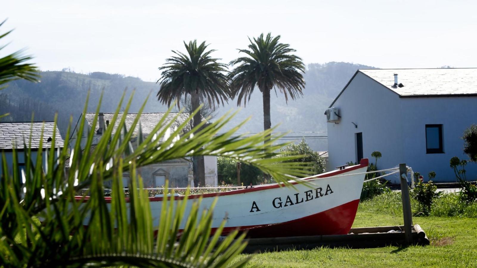 Apartamentos Turisticos A Galera 里瓦德奥 外观 照片